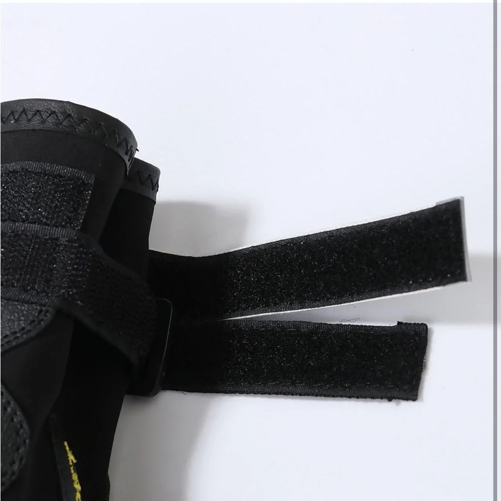 Waterproof Dog Boots with Adjustable Reflective Straps Anti-Slip Sole Black 4PCS
